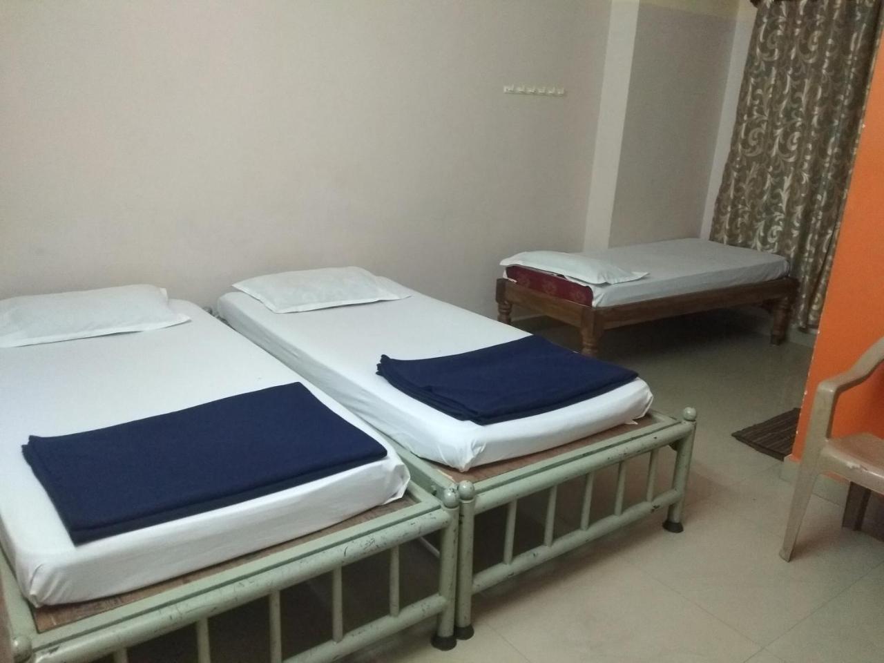 Apoorva Residency Hotel Bangalore Eksteriør billede