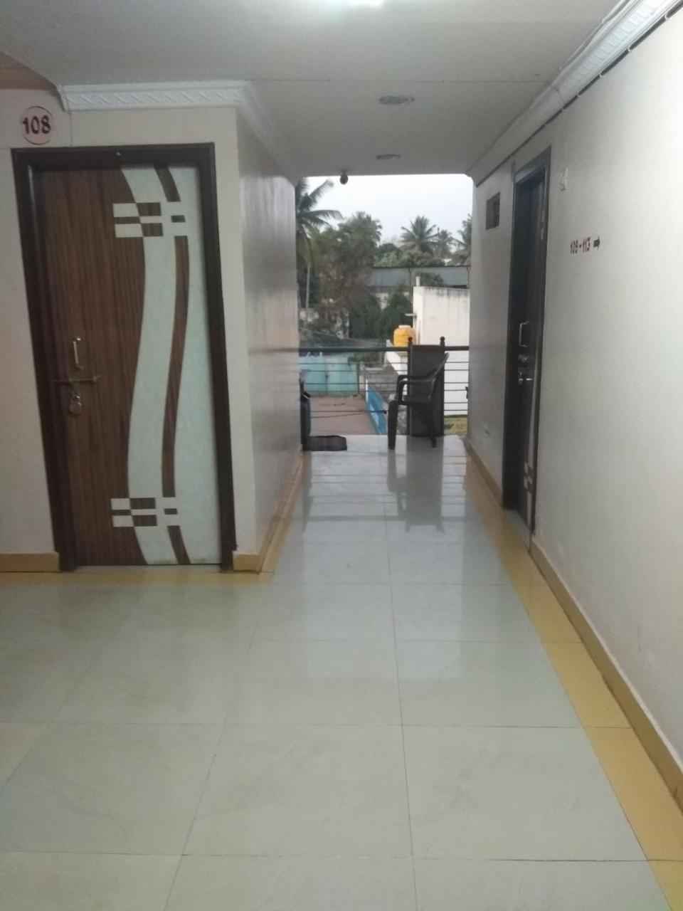Apoorva Residency Hotel Bangalore Eksteriør billede
