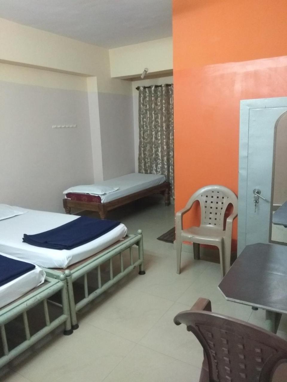 Apoorva Residency Hotel Bangalore Eksteriør billede