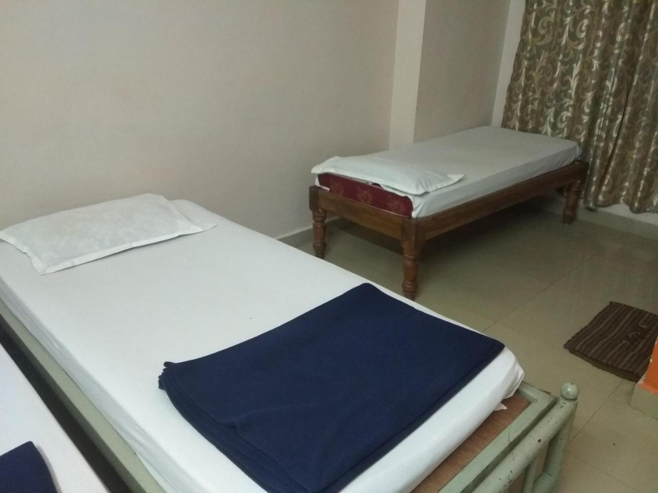 Apoorva Residency Hotel Bangalore Eksteriør billede